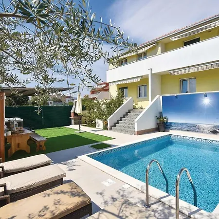 Holiday Kastel Stafilic Njiva Sv.petra Holiday home Trogir