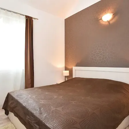 Holiday Kastel Stafilic Njiva Sv.petra Holiday home *
