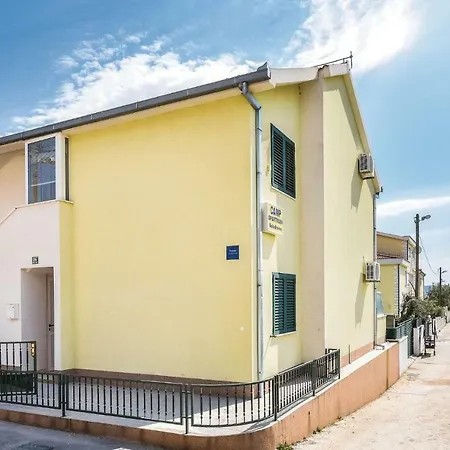 Holiday Kastel Stafilic Njiva Sv.petra Trogir